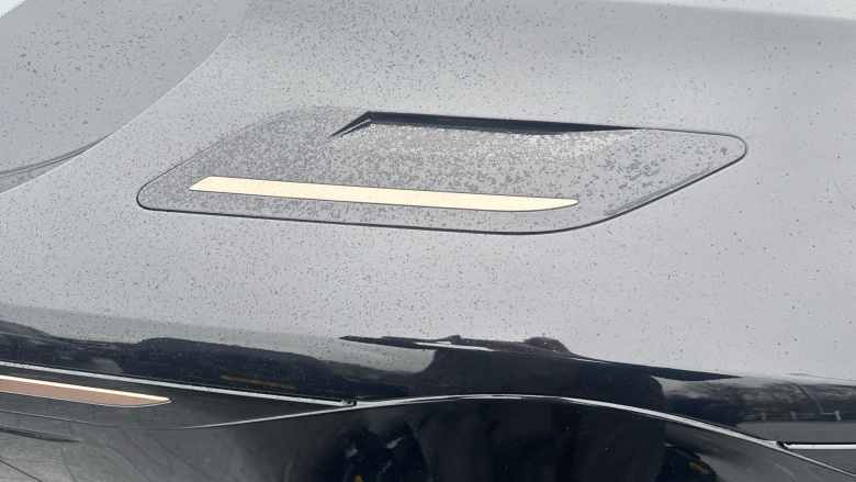 Land Rover Range Rover Evoque 2.0 D200 R-Dynamic HSE 5dr Auto Diesel Hatchback